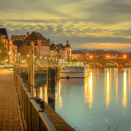 Eifelblick - B906 By Interhome * Lahnstein