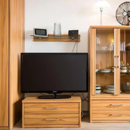 Lägenhet Eifelblick - B906 By Interhome Lahnstein